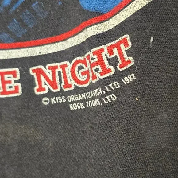 Kiss 1983 Creatures Of The Night Vintage T Shirt Concert Band Tee Medium
